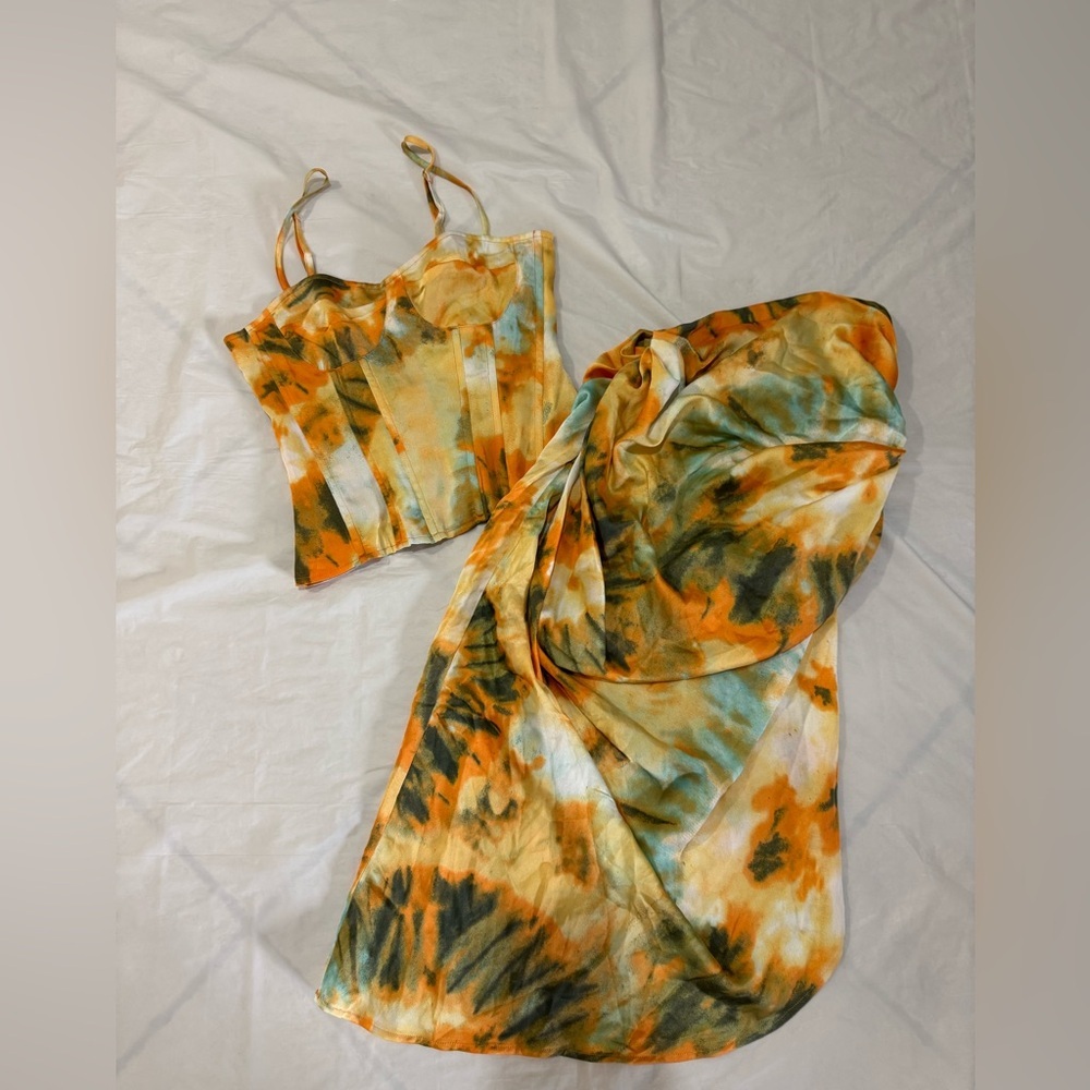 PRETTY LITTLE THING Tie-Dye Orange Top/Mid Skirt